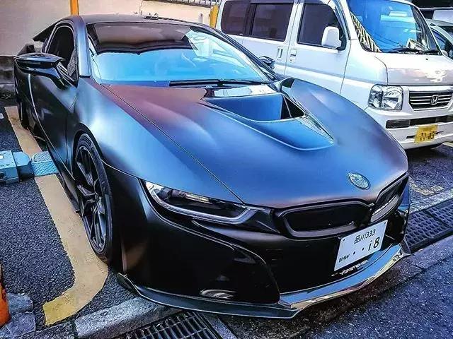 寶馬最新跑車(chē)i8